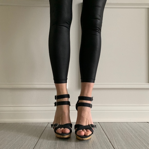 {Deb} Black Sandal Heels - Picture 2 of 6